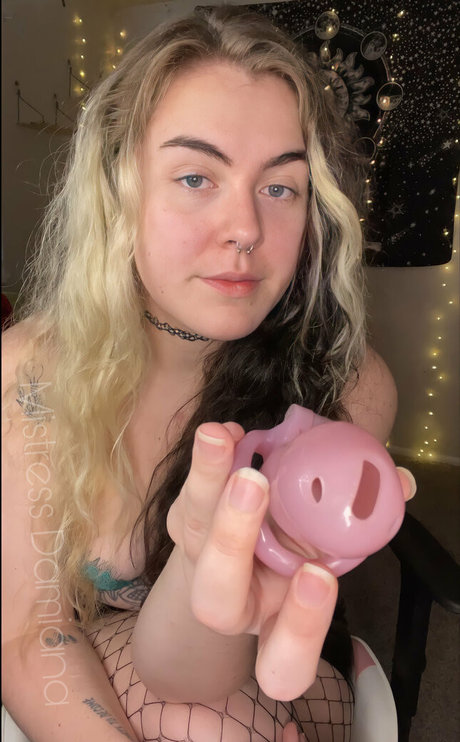 mistressdamiana beautiful pornstar images