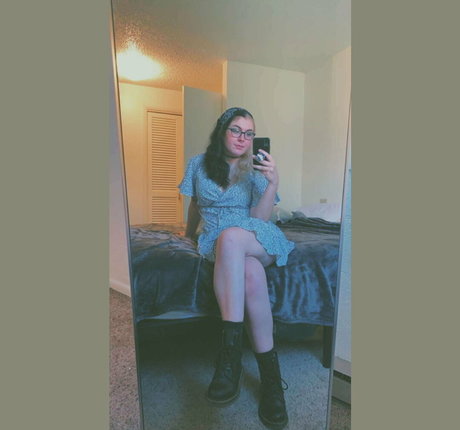 mistressdamiana pornstar nude photo