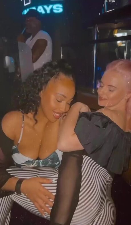 squirting pussy onlyfans sexy images