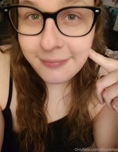 allisonbites model xxx img