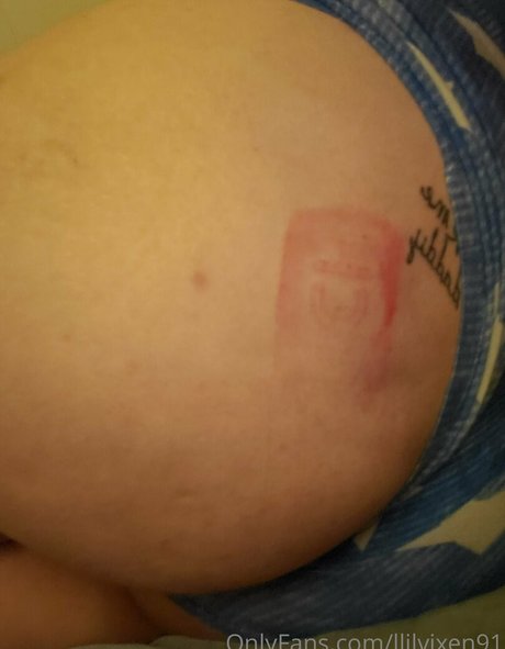 foxxxymomma91 pornstar naked img