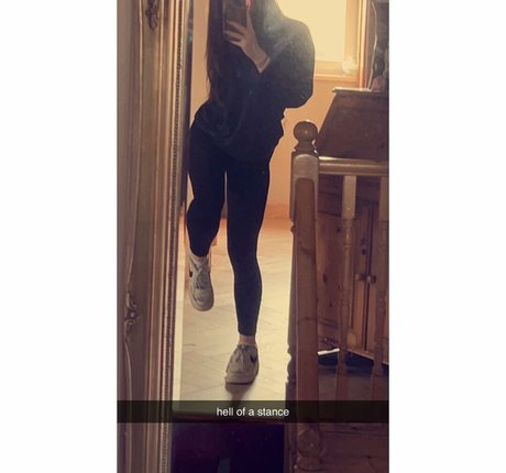 Eleri Evans hot model pictures