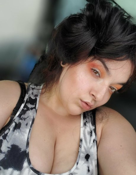 laceylanefree nudes model image