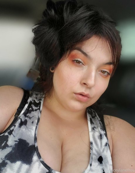 laceylanefree top actress pics