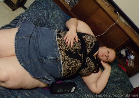 bootyfulannie star nude photo