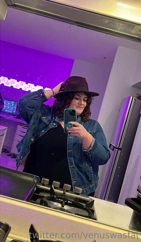 big tits mom onlyfans adult gallery