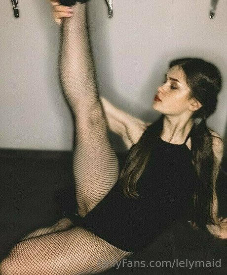 40 years old onlyfans sexy nudes image