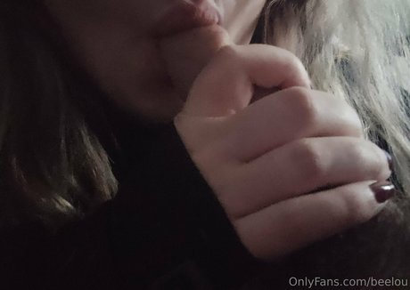 beelou model best pics