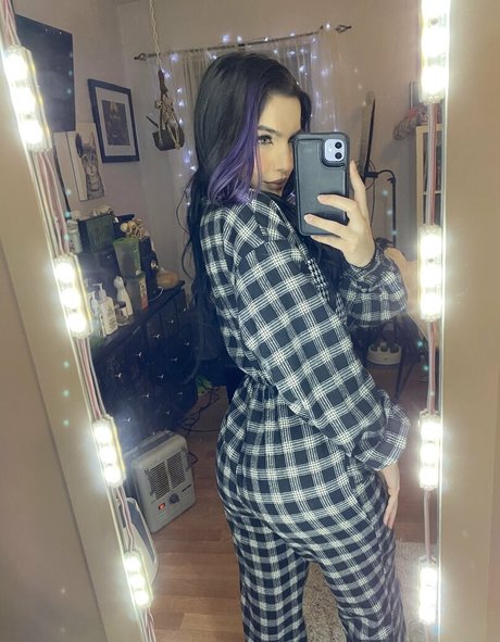 moms onlyfans sexy naked gallery