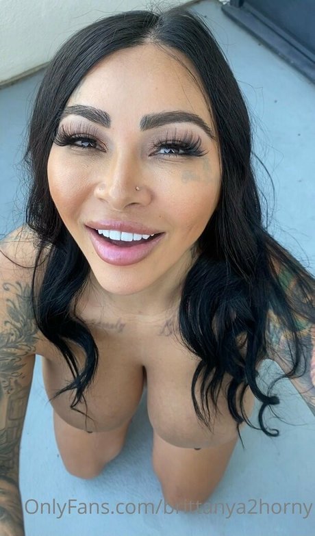 brittanya2horny art star pics