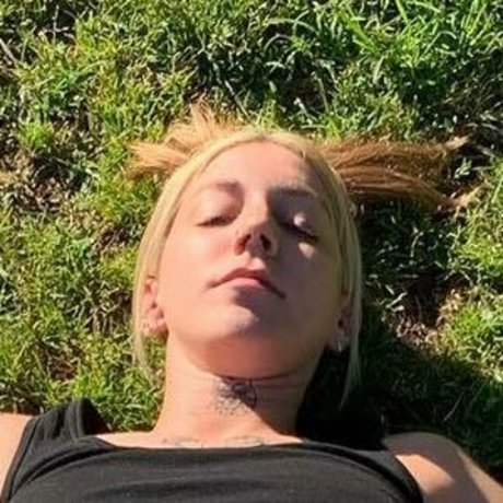 Velvetears pornstar photo