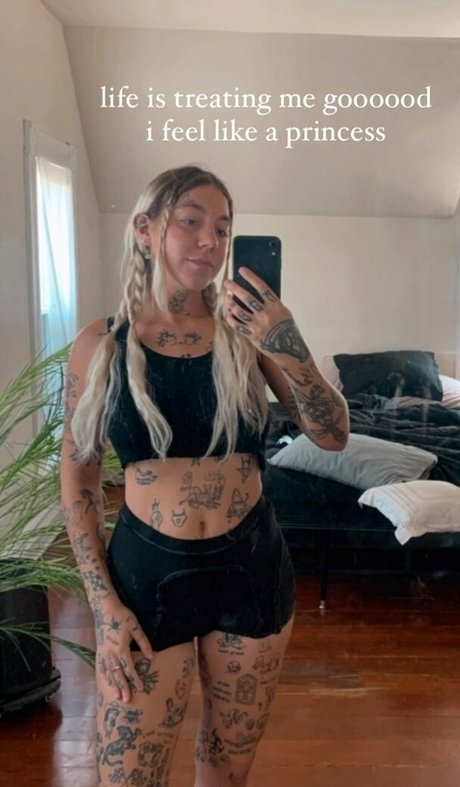 Velvetears free pornstar img