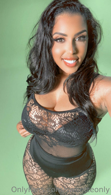 sweetteonly xxx pornstar pictures