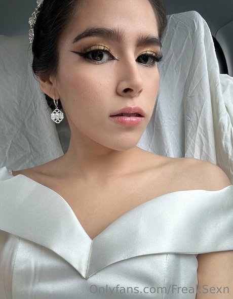 freaksexn nude star archive