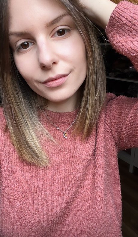 Muriel Melinda erotic pornstar pics