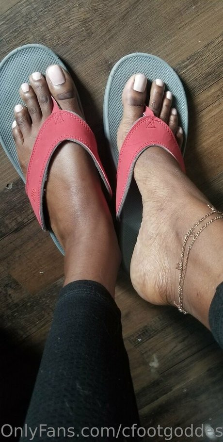 cfootgoddessx sexy star photos