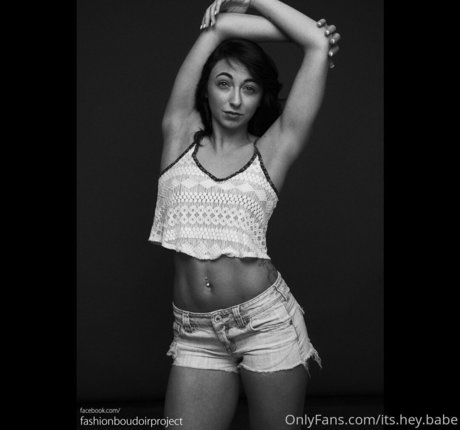 skinny onlyfans porn picture