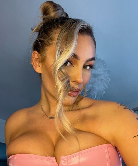 Danielle Tilly Wright Quick photo