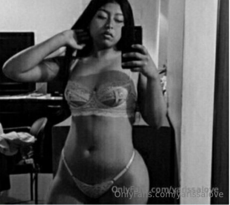 yarissalove star pornographic photos