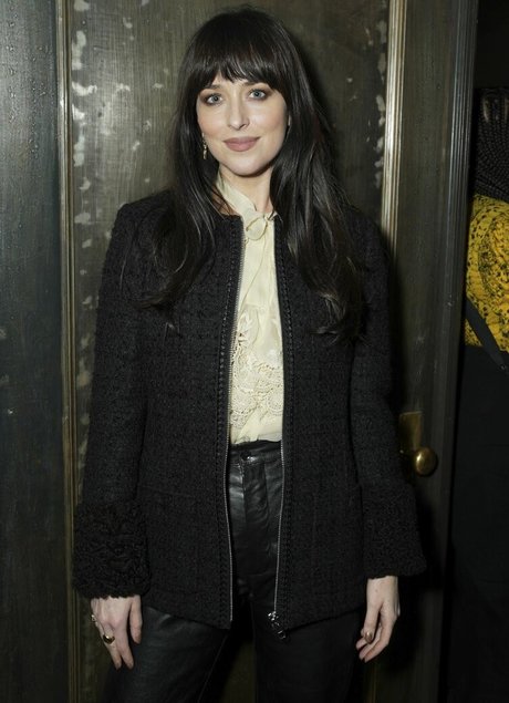 Dakota Johnson star pornographic pic