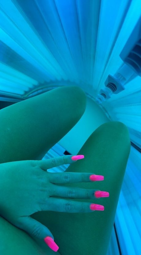 andi111 sexy pornstar pic