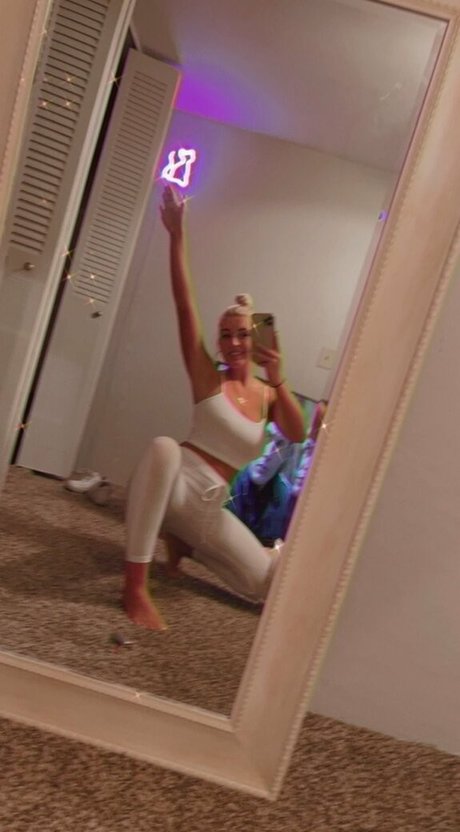 andi111 hd model pictures