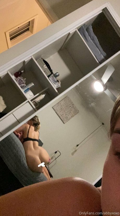 Abbyxoxo star high quality picture