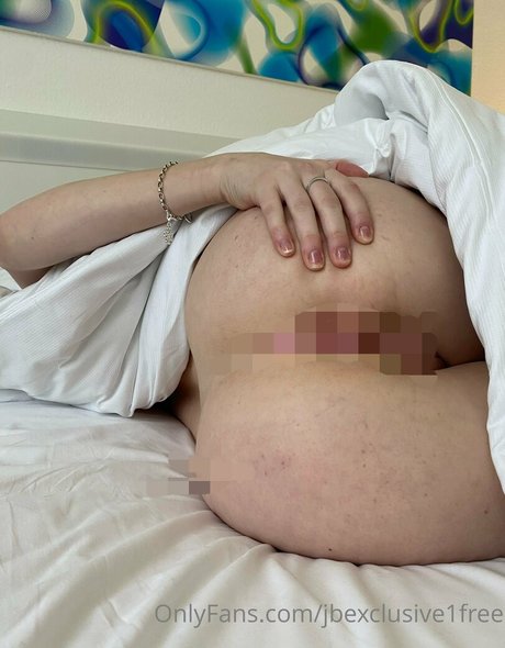 squirt teen onlyfans beautiful naked archive