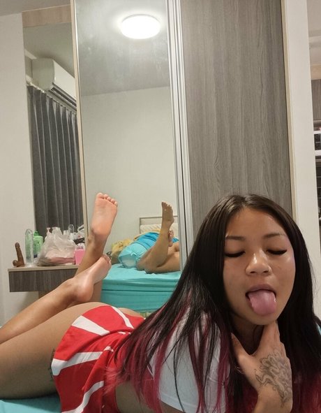 petite asian onlyfans sex picture