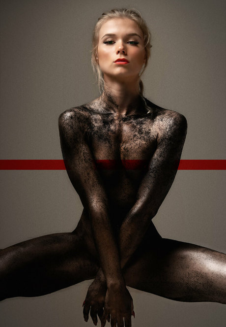 fitbunbabe erotic pornstar photo