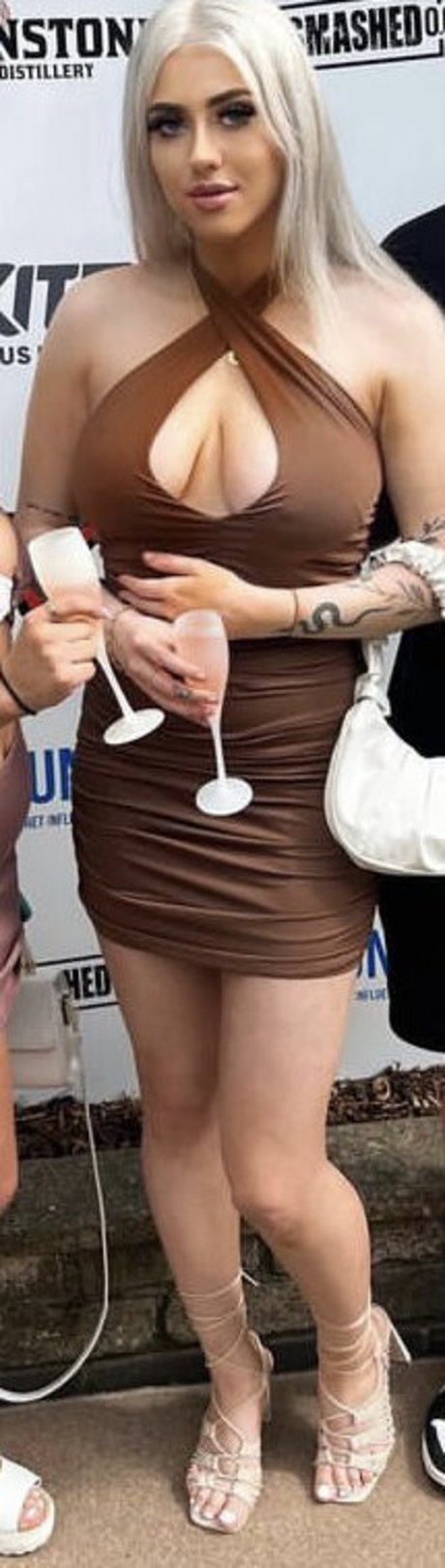 fat mature onlyfans hot naked images