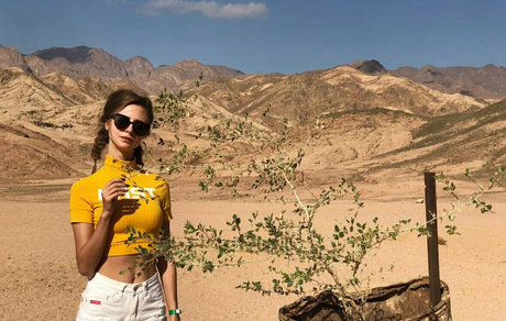 skinny babe onlyfans hot xxx pictures