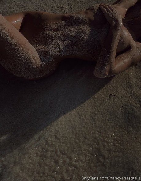 curvy amateur onlyfans art nude archive