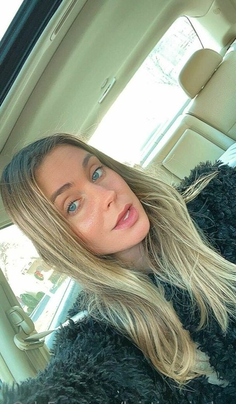 kristinanicolee star top image