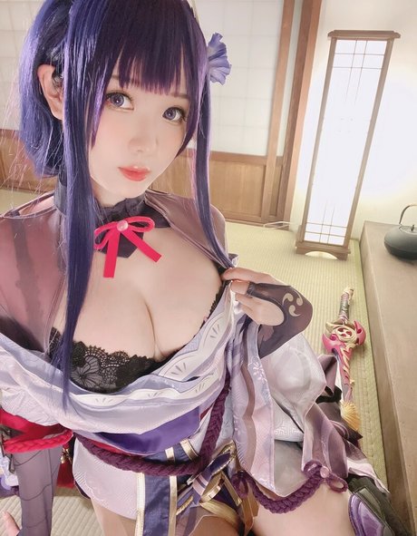 Shimo model pretty pictures