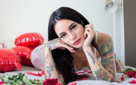 lesbian ass onlyfans art xxx galleries