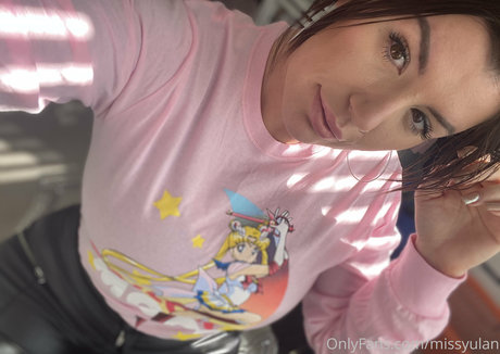 yuffieyulan naked actress pic