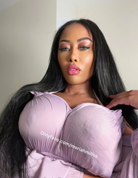 moreofmoriah model sexy image