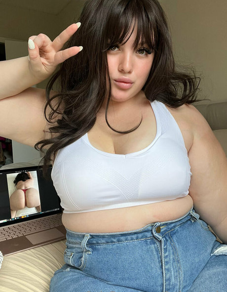 fatbootyvip high quality actress gallery