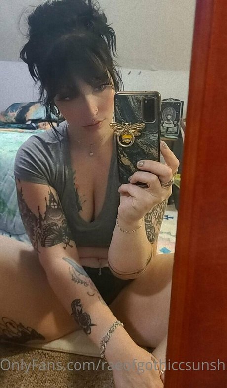 raeofgothiccsunshine star free archive