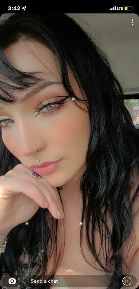 raeofgothiccsunshine pornstar adult img