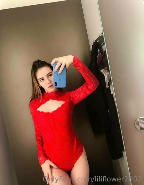 liliflower2002 nude star picture