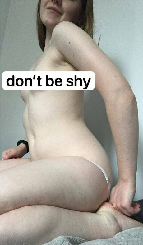 sexymissmefree model nudes photos