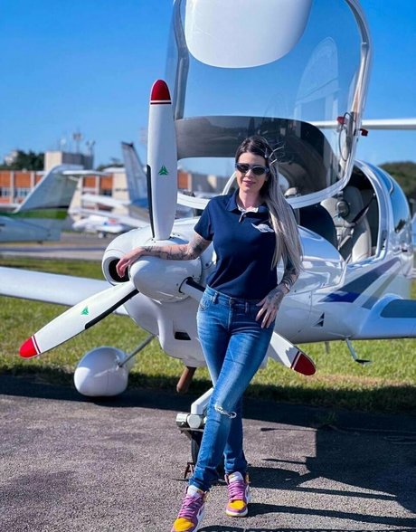 sexymissmefree star naked archive