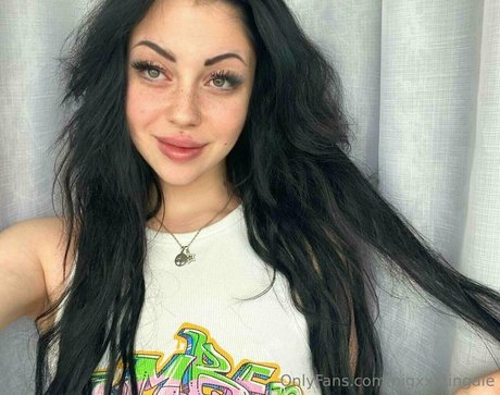 nigxxxtingale hot model archive