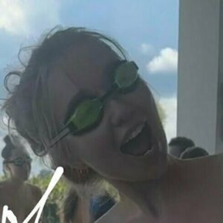 brycesgfelle erotic star picture