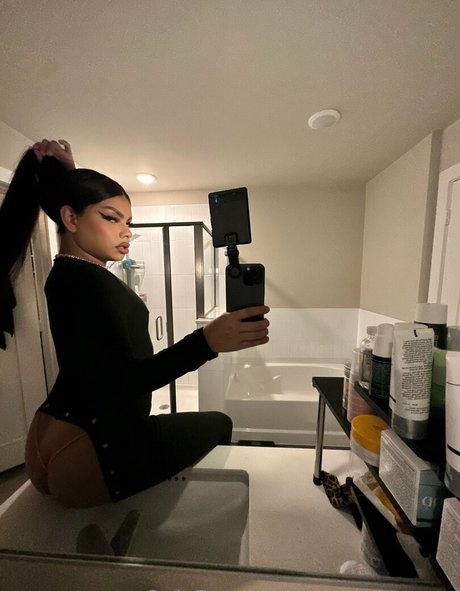 urplaybunnyy pretty actress gallery