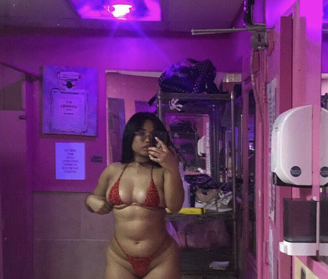 Lanahoku nudes actress photos