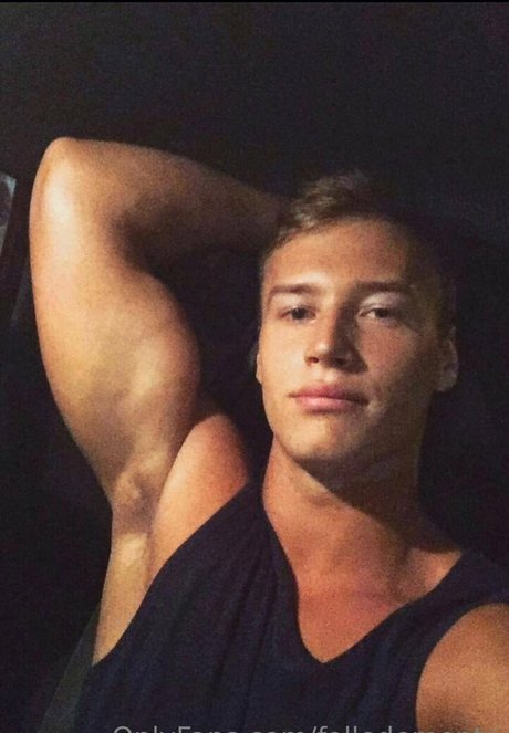 folledemente model xxx pic