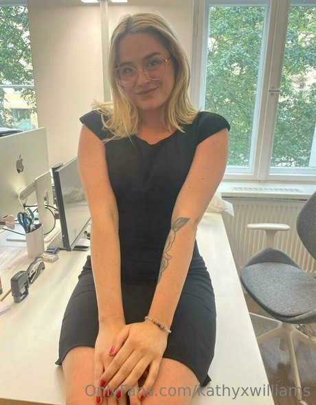 kathyxwilliams star nude photos